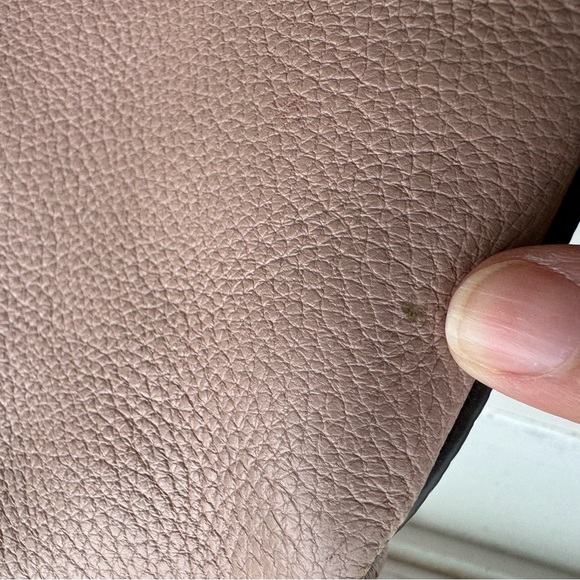 Michael Kors Soft Leather Baby Pink Purse - Picture 13 of 14